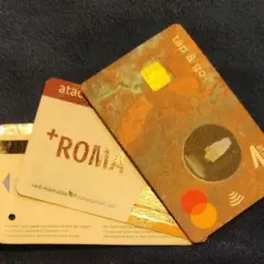 Biglietti Atac Roma: uno "tap & go" e uno "+ROMA" ricaricabile. Il biglietto della metro vale anche per il treno Roma.