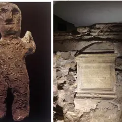 Antica statuetta in terracotta con iscrizioni e un'epigrafe su un piedistallo, reperti di una fonte romana.