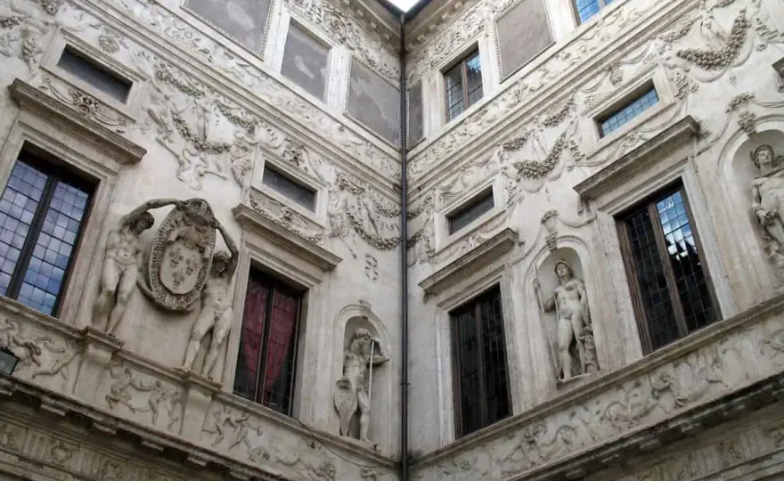 Palazzo Spada - La facciata che racconta Roma rinascimentale