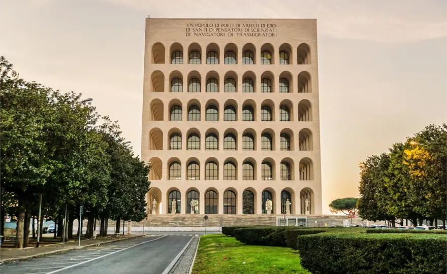 Palazzo della Civiltà Italiana - Si può entrare? La guida completa