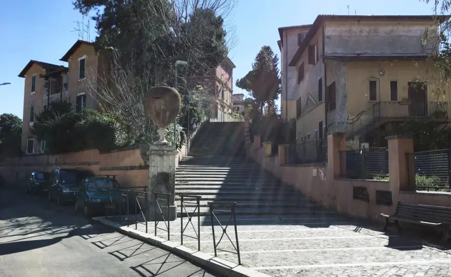 Scalinata degli innamorati Garbatella - Guida completa