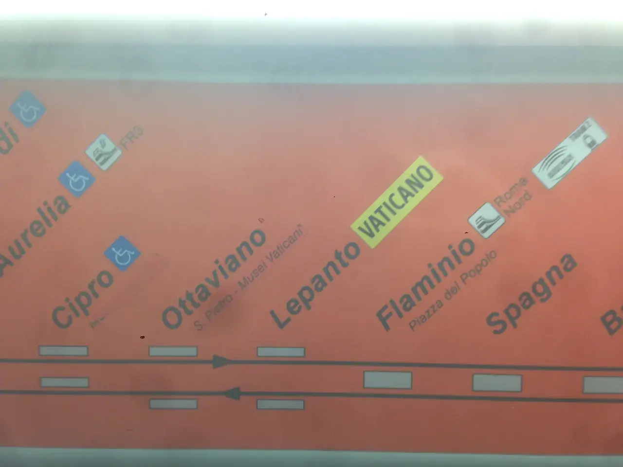 Mappa della metro di Roma con indicata la fermata Ottaviano - S. Pietro - Musei Vaticani, vicina al Vaticano.