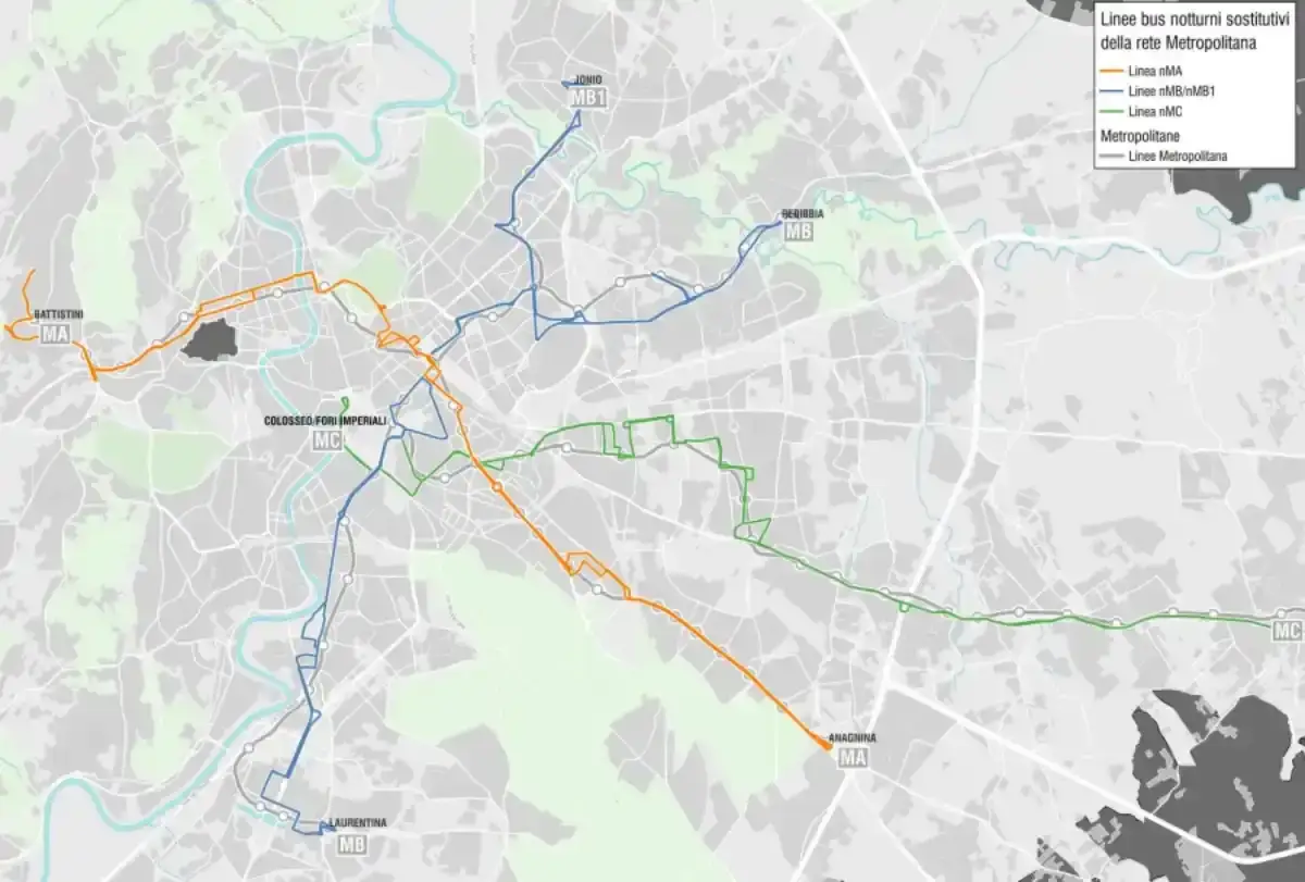 Mappa delle linee bus notturni sostitutivi della metro a Roma. Percorsi colorati indicano le tratte notturne.